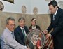 Cumhurbaşkanı Gül ve Bayan Gül, Bakır Levhalar Üzerine İşleme Yaptı