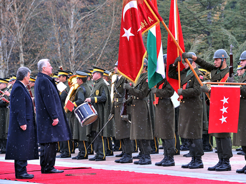 Macaristan Cumhurbaşkanı Schmitt Çankaya Köşkü’nde