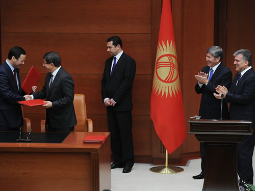 “Ara Dönemi Geride Bırakan Kırgızistan, Güvenli Adımlarla Yoluna Devam Ediyor”