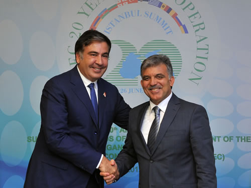 KEİ Zirvesi Çerçevesinde İkili Temaslar