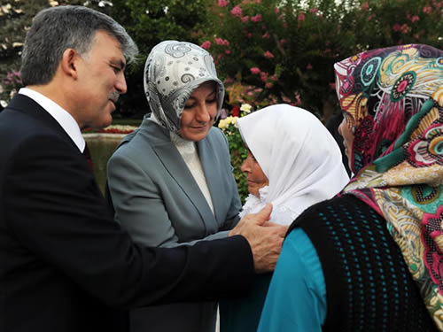 Cumhurbaşkanı Gül, Şehit Yakınları ve Gazilerle İftarda Buluştu